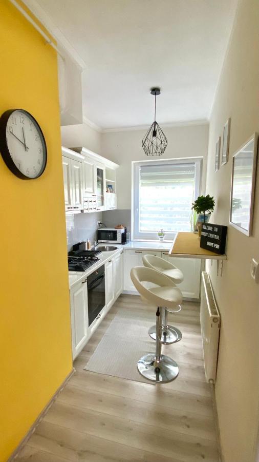 Sweet Central Apartment ,In The City Center Eger Extérieur photo